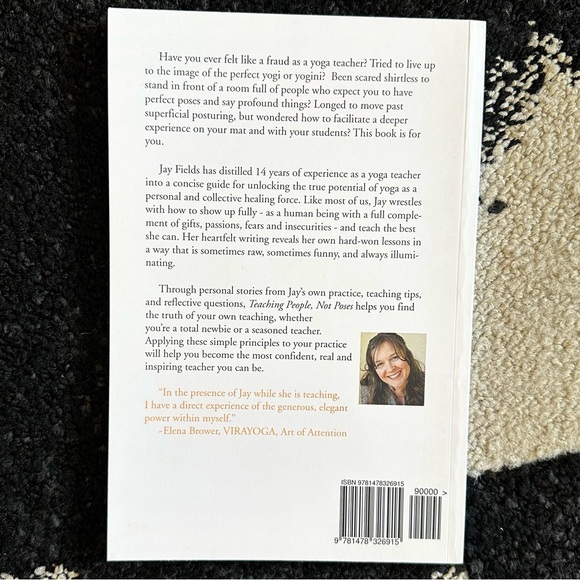 *NEW BOOK* Teaching People, Not Poses by Jay Fields #yogalife - Picture 2 of 3